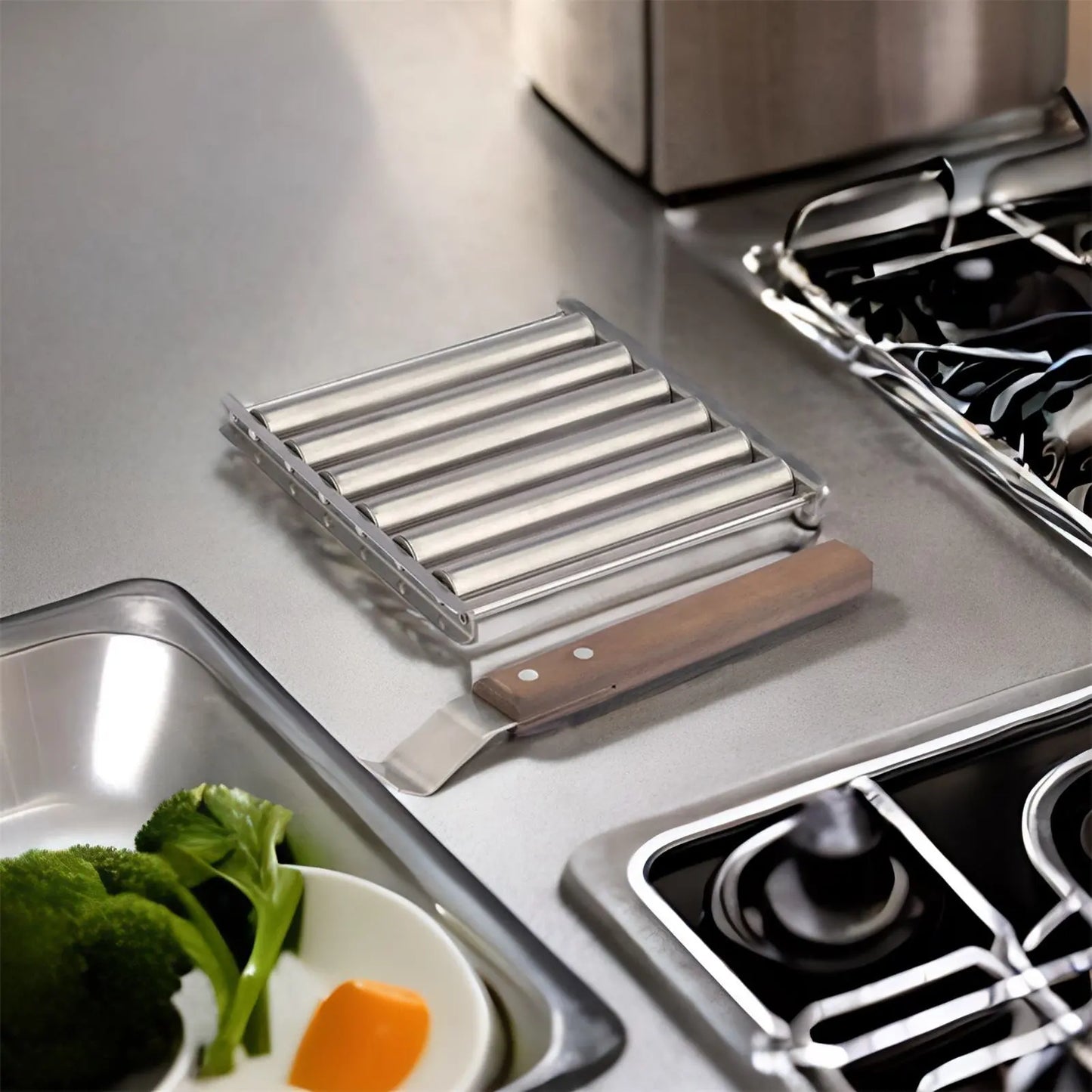 Stainless Steel Hot Dog Roller Grill With Extra Long Wooden Handle For BBQ Sausage Cooking net16x13.6cm